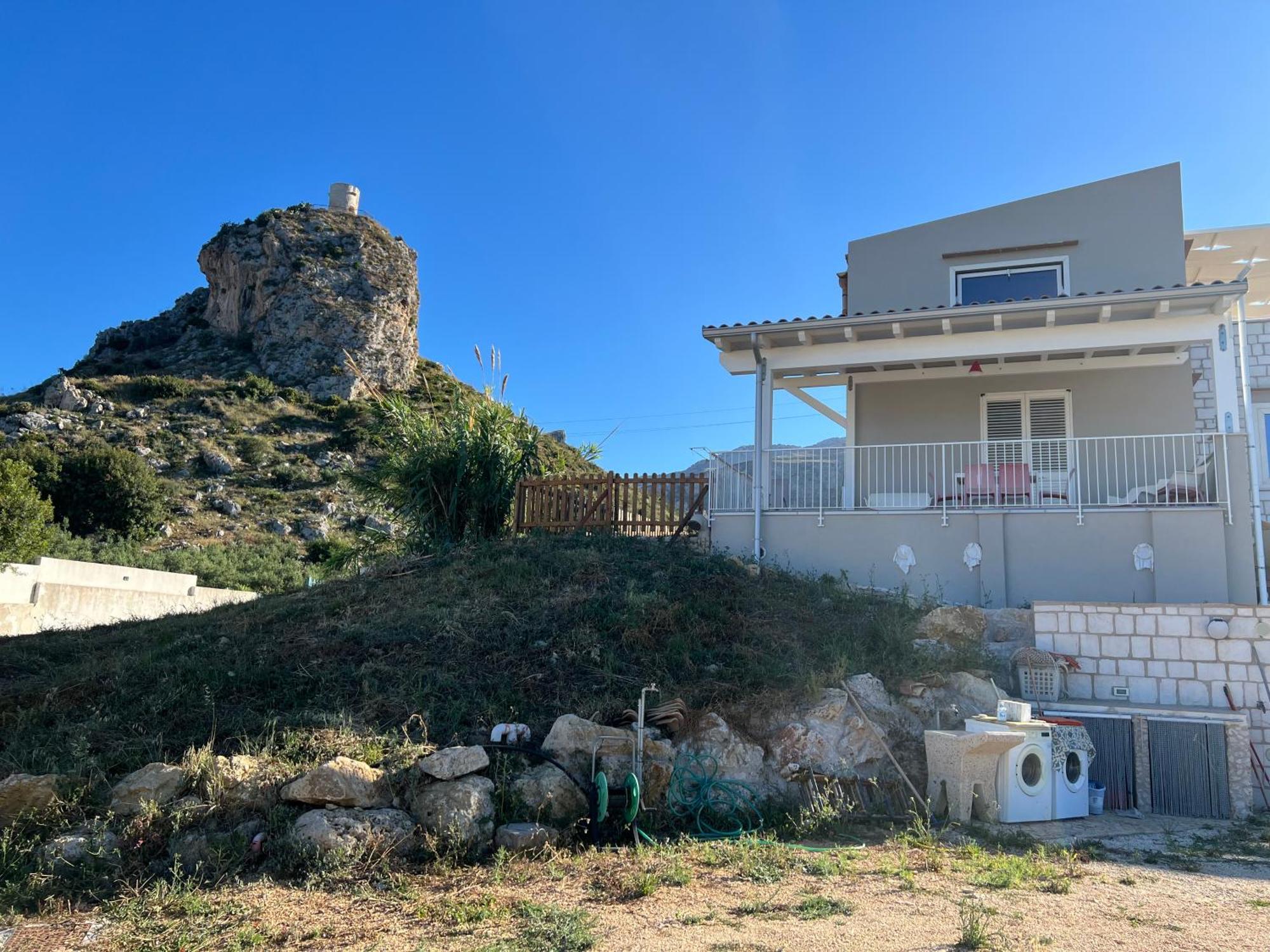 Villa La Finestra Sul Mare Dello Zingaro à Scopello  Extérieur photo