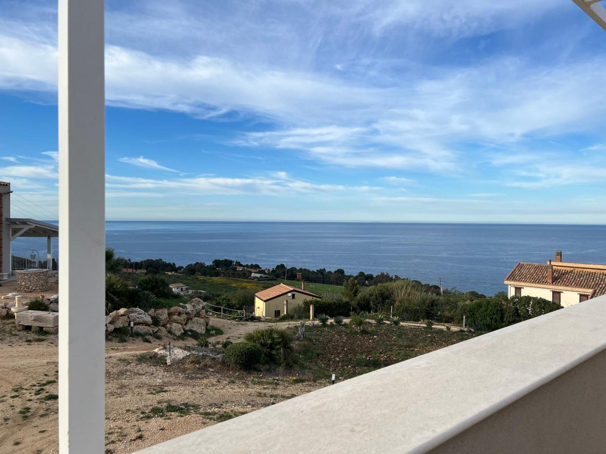 Villa La Finestra Sul Mare Dello Zingaro à Scopello  Extérieur photo